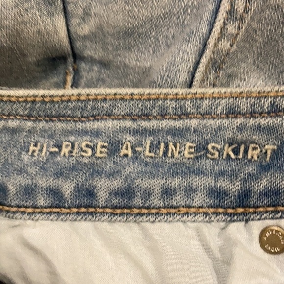 American Eagle Mini High Waisted Button Blue Denim Skirt​​​ - Picture 8 of 9